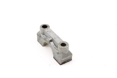 Cam / Camshaft Bearing Cap - 3 457G3
