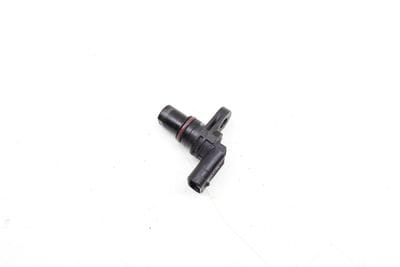 Cam / Camshaft Position Sensor 04C907601