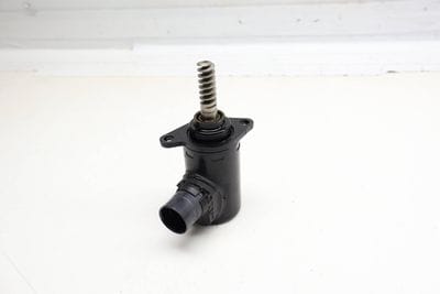 Cam / Camshaft Timing Actuator Solenoid 11378652738