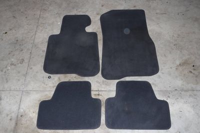 CARPET FLOOR MAT SET 7426311