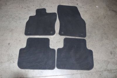 Carpet Floor Mat Set 83B863691