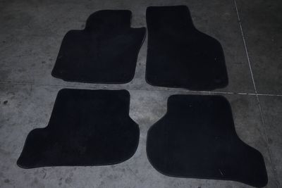 CARPET FLOOR MAT SET 8J1061275