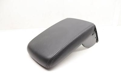 CENTER ARMREST / ARM REST 561864207S