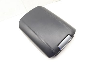 Center Armrest / Arm Rest 7P5864207D