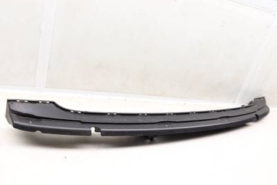 CENTER BUMPER GUIDE / BRACKET 4M0807458