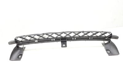 Center Bumper Guide / Bracket 561805705A