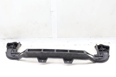 CENTER BUMPER GUIDE / BRACKET 8N0807458A