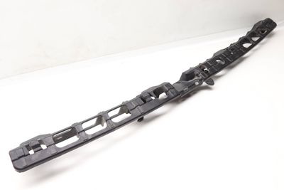 CENTER BUMPER MOUNT / BRACKET 7P5807863