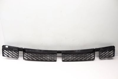 CENTER BUMPER MOUNT BRACKET 7P6807863A