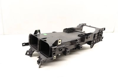 CENTER CONSOLE AIR VENT / DUCT ASSEMBLY