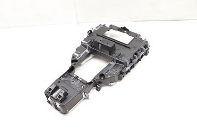 CENTER CONSOLE BRACKET 7P5864251