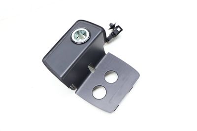 CENTER CONSOLE POWER OUTLET / TRIM 5GM864880