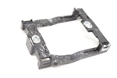 CENTER CONSOLE / SHIFT MOUNT BRACKET 5TA863525C