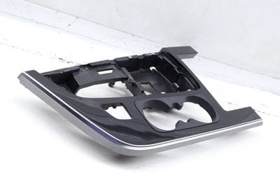 Center Console / Shifter Trim 4M1864241AH