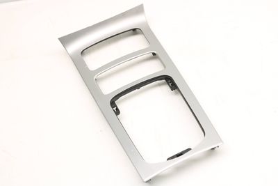 CENTER CONSOLE TRIM / COVER 7P5863324A