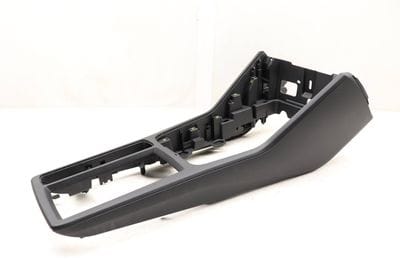 CENTER CONSOLE TRIM / FRAME 83B863242