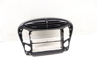 Center Dash Air Vent / Stereo Trim