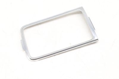 CENTER DASH AIR VENT TRIM / BEZEL 7P1819577C