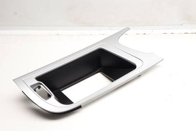 CENTER DASH DISPLAY TRIM BEZEL 8K1857186G