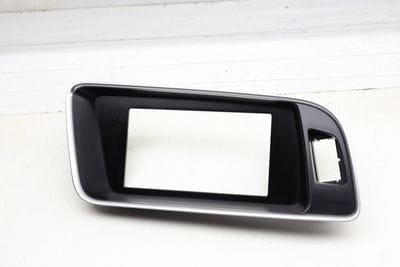 Center Dash Display Trim / Bezel 8R1857186N