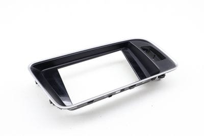 CENTER DASH DISPLAY TRIM / BEZEL 8R1857186S
