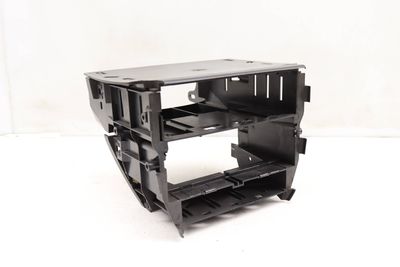 CENTER DASH MOUNT / BRACKET