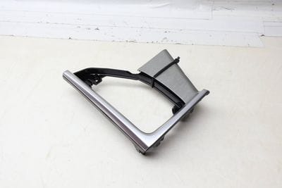 Center Dash Trim / Bezel