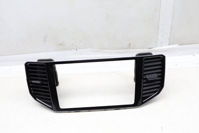 CENTER DASH TRIM PANEL / AIR VENT 3CN858418H