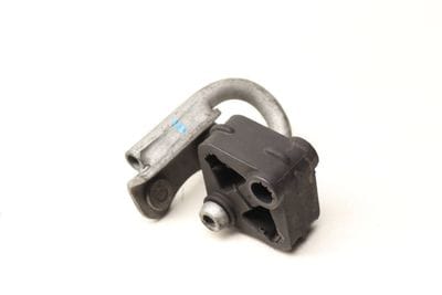 Center Exhaust Pipe Mount Bracket 2224913841