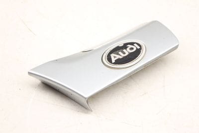 CENTER FENDER MOLDING / TRIM 4D0853971