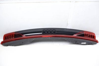 Center Liftgate LED Tail Lamp / Light Bar Assembly 4M8945695A