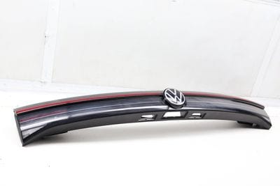 Center Liftgate LED Tail Light / Lamp Assembly 2GJ945094B