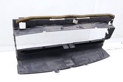 Center Radiator Air Guide / Duct
