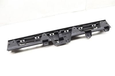 CENTER REINFORCEMENT BAR / BRACKET