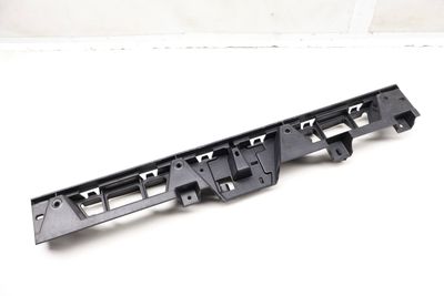 CENTER REINFORCEMENT BAR / BRACKET