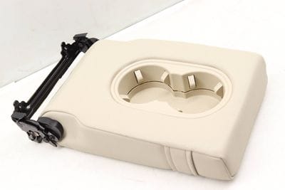 Center Seat Armrest / Cup Holder 7P6885081M