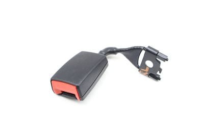 Center Seat Belt Buckle / Receiver 7P0857740