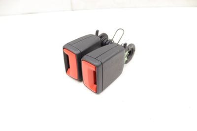 CENTER SEAT BELT BUCKLE / RECEIVER (DOUBLE) 4M0857739P