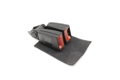 CENTER SEAT BELT DOUBLE BUCKLE RECEIVER 8J8857739J