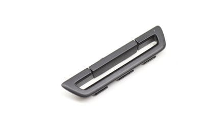 Center Seat Belt Guide / Trim 51467384713