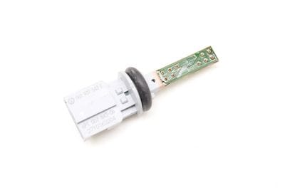 Climate Air Temp / Temperature Sensor 1K0907543E