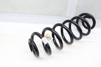 COIL SPRING 5QN511115D