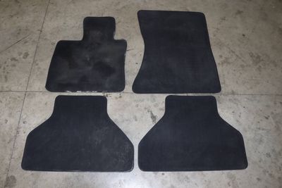COMPLETE CARPET FLOOR MAT SET 7290024