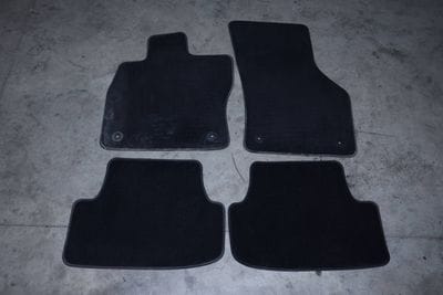 Complete Carpet Floor Mat Set 5GM863011