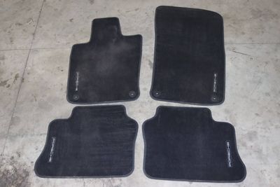 Complete Carpet Floor Mat Set (PORSCHE)