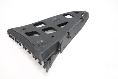 CONVERTIBLE BUMPER GUIDE / BRACKET 8H0807454