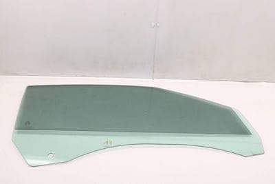 CONVERTIBLE DOOR WINDOW GLASS 8F0845202B