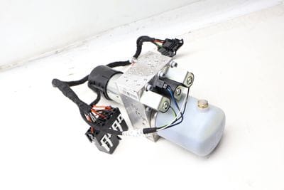 CONVERTIBLE TOP HYDRAULIC PUMP 8V7871791