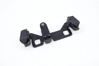 CONVERTIBLE TOP STRIKER PLATE 8F0825839A