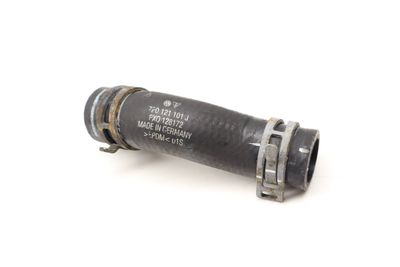COOLANT HOSE / LINE 7P0121101J